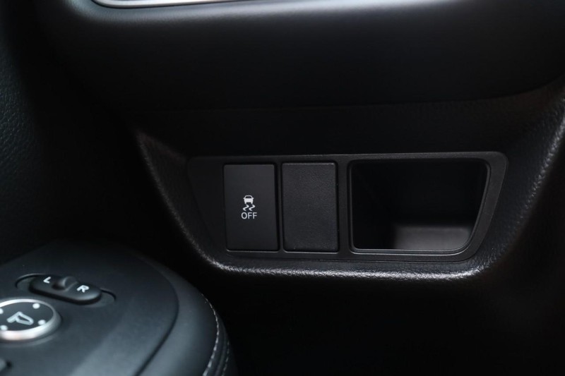 Honda HR-V Vehicle Image 19