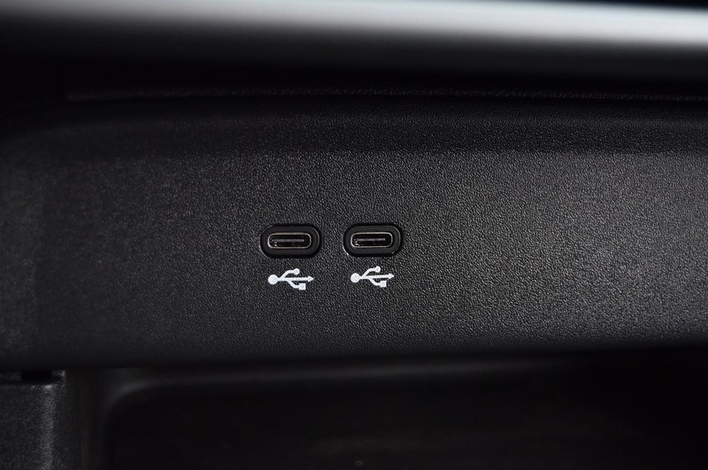 Honda Prologue Vehicle Image 15