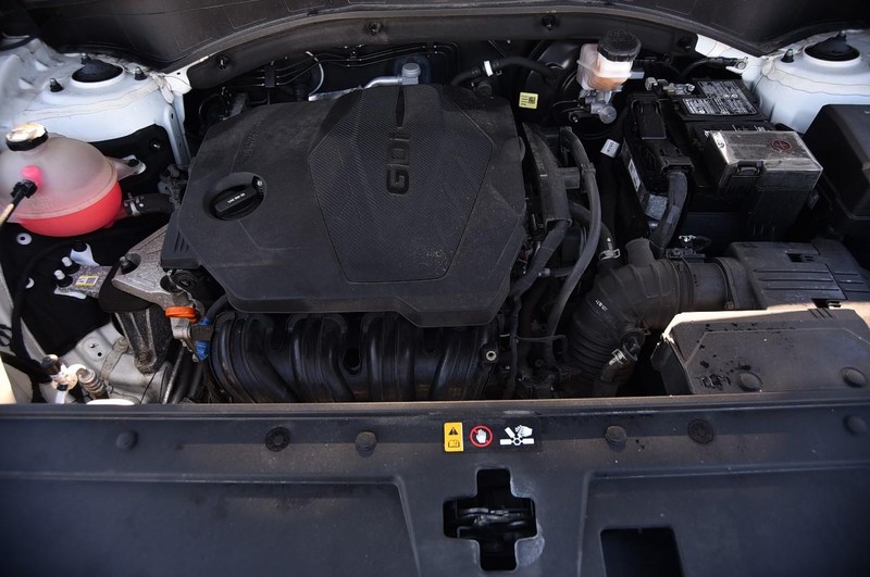 Hyundai Santa Fe Vehicle Image 24