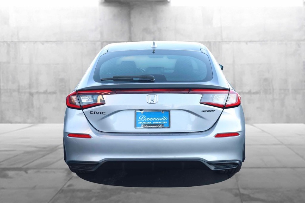 Honda Civic Hatchback Vehicle Image 06