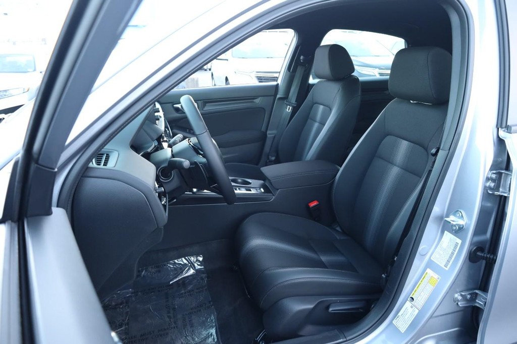 Honda Civic Hatchback Vehicle Image 08