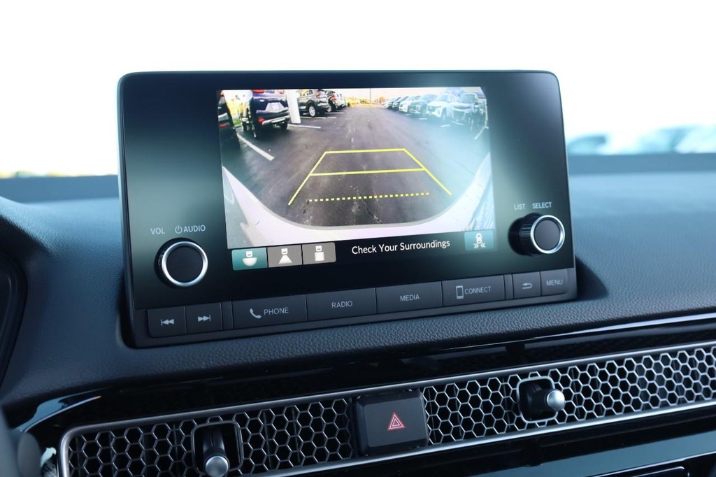 Honda Civic Hatchback Vehicle Image 12