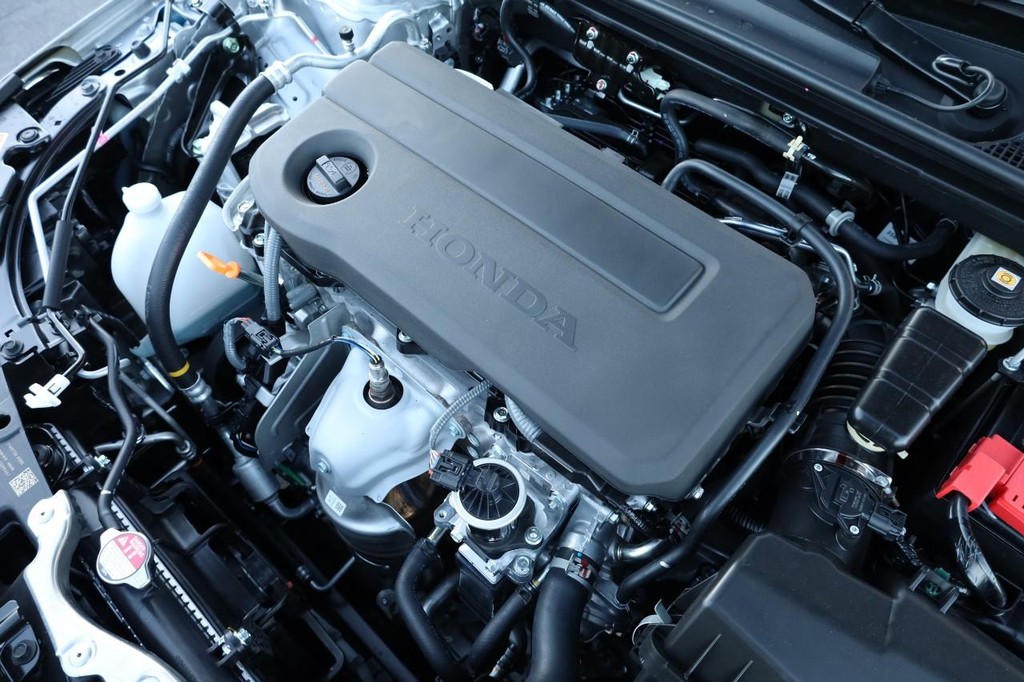 Honda Civic Hatchback Vehicle Image 24