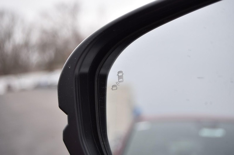 Honda CR-V Hybrid Vehicle Image 09