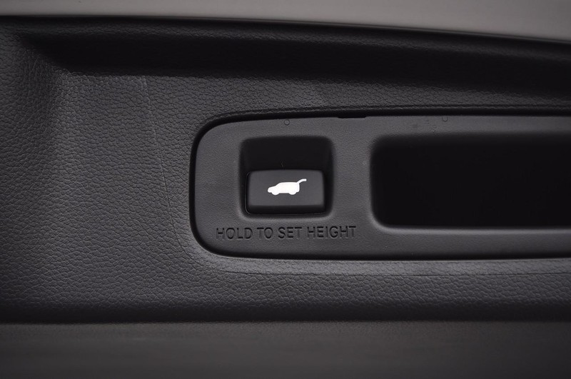 Honda CR-V Hybrid Vehicle Image 28