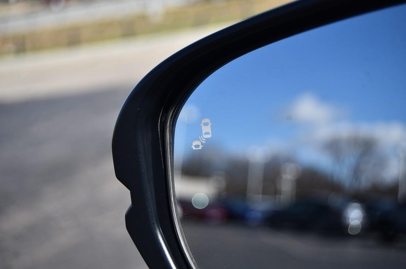 Honda CR-V Vehicle Image 10