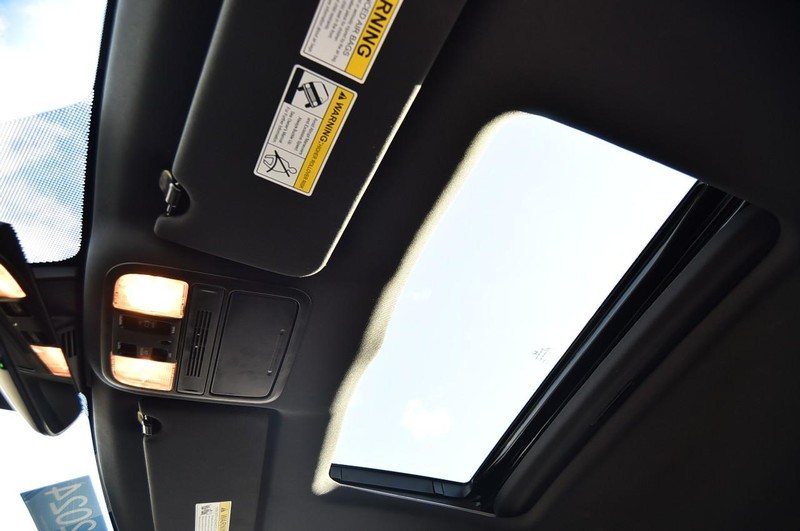 Honda Passport Vehicle Full-screen Gallery Image 26