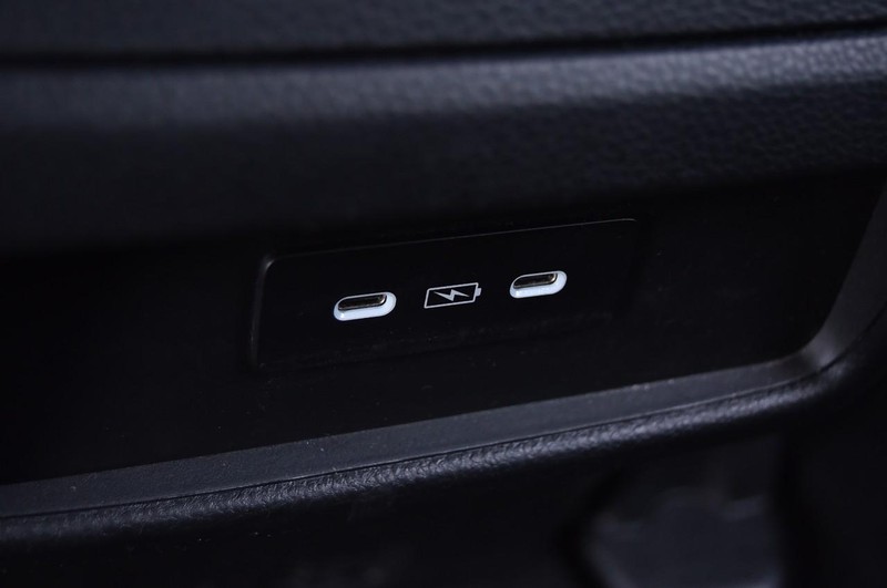 Honda Passport Vehicle Full-screen Gallery Image 29