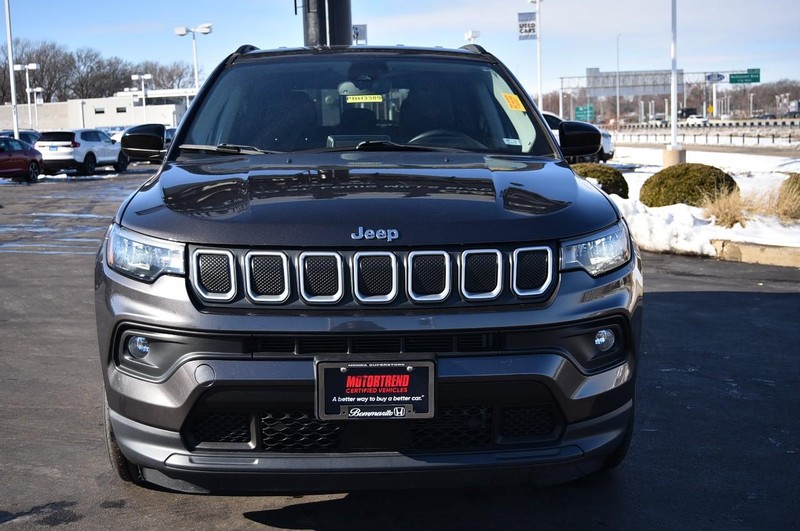 Jeep Compass Vehicle Full-screen Gallery Image 4