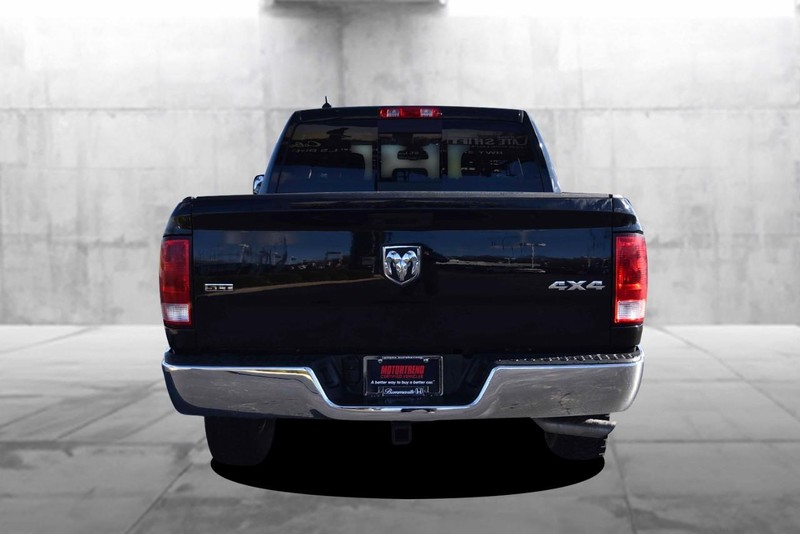 Ram 1500 Classic Vehicle Image 06