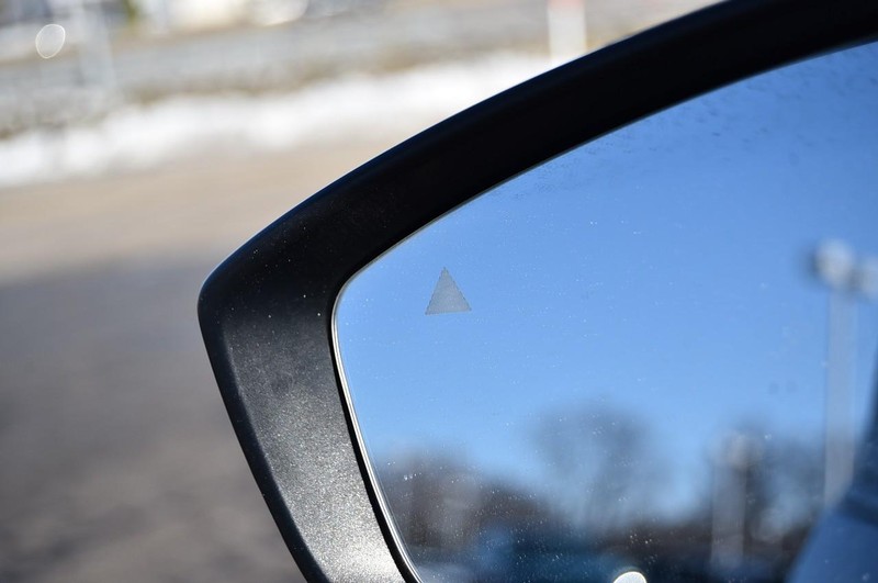 Mazda CX-50 Vehicle Image 09