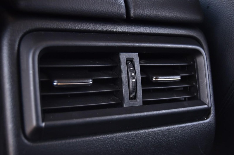 Mazda CX-50 Vehicle Image 22