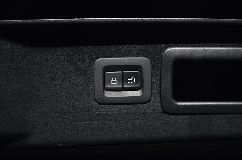 Mazda CX-50 Vehicle Image 25