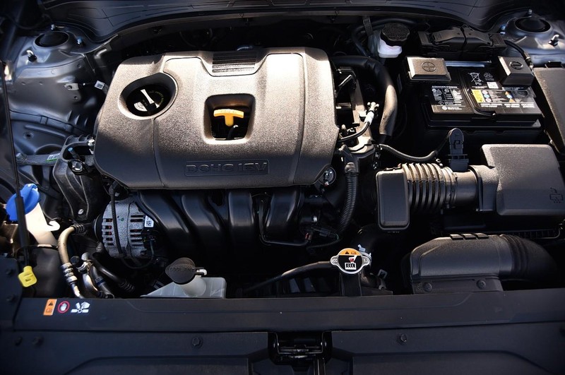 Kia Forte Vehicle Full-screen Gallery Image 21