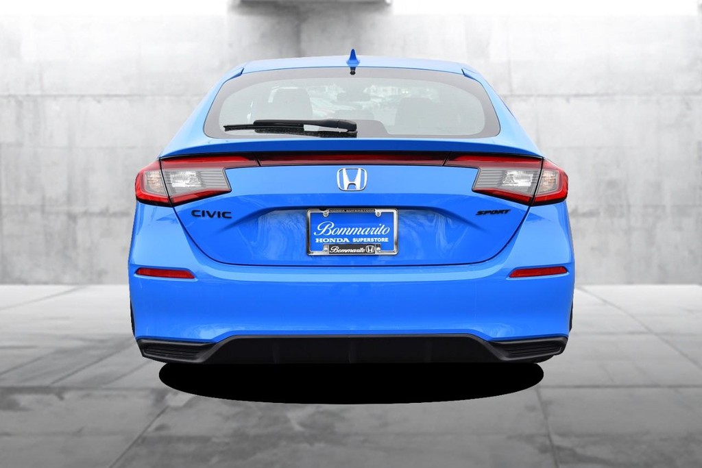 Honda Civic Hatchback Vehicle Full-screen Gallery Image 6