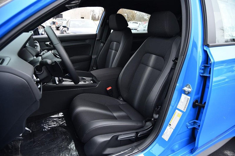 Honda Civic Hatchback Vehicle Image 20