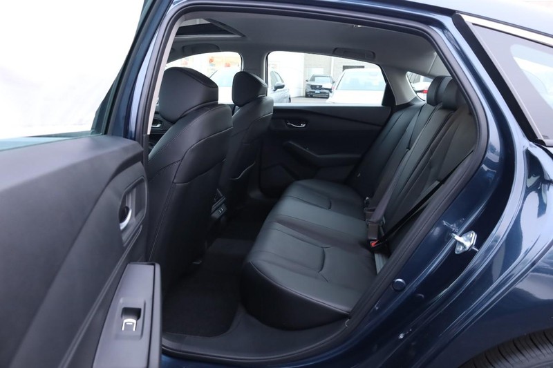 Honda Accord Hybrid Vehicle Image 21