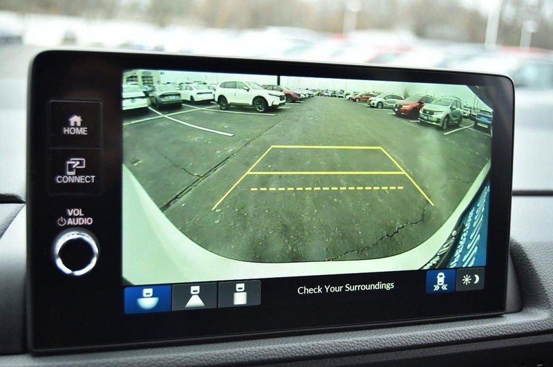 Honda CR-V Hybrid Vehicle Image 12