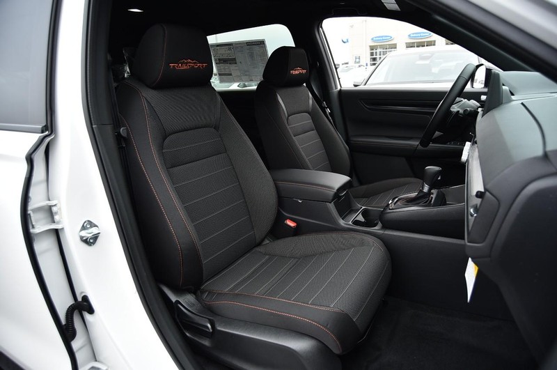 Honda CR-V Hybrid Vehicle Image 22