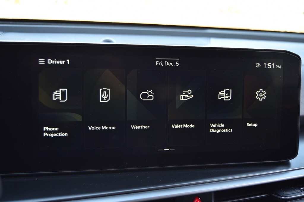 Kia Sorento Vehicle Full-screen Gallery Image 13