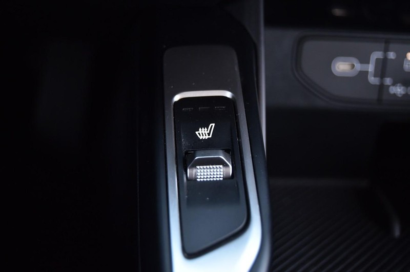 Kia Sorento Vehicle Full-screen Gallery Image 16