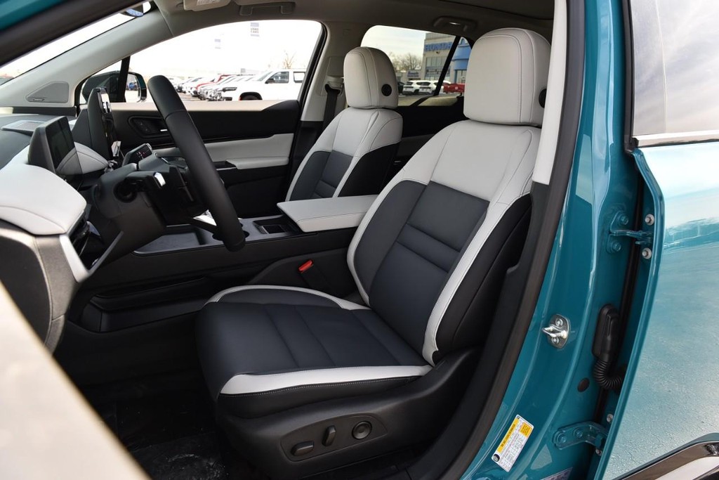 Honda Prologue Vehicle Image 19