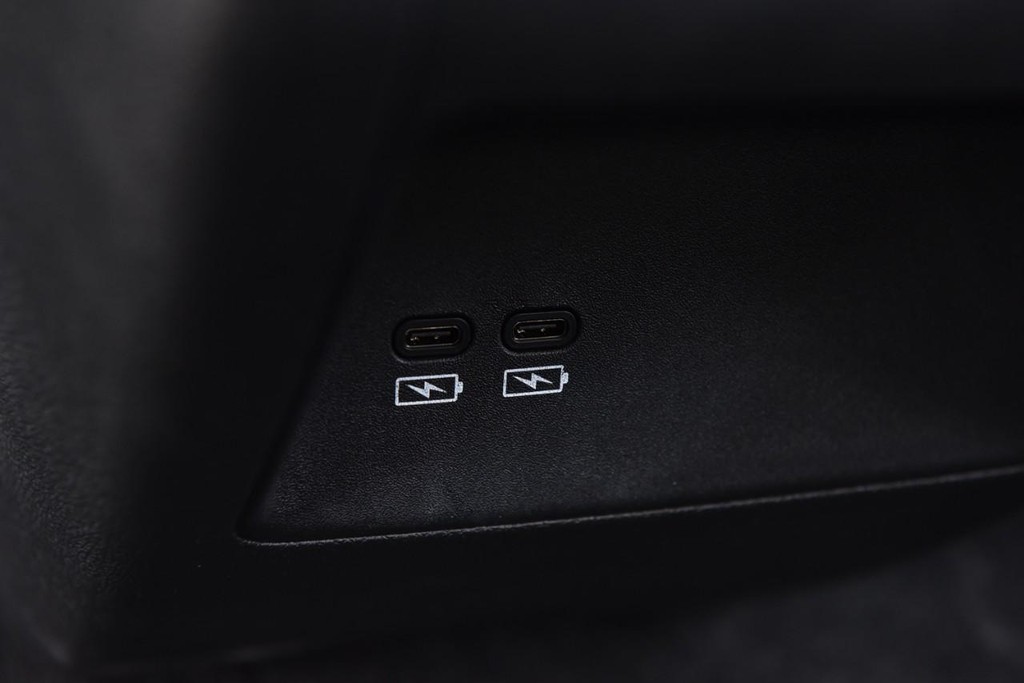 Honda Prologue Vehicle Image 24