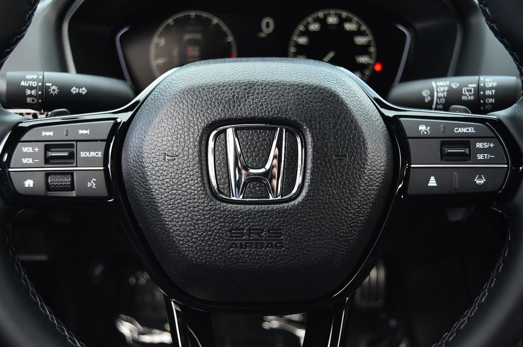 Honda Civic Hatchback Vehicle Image 19