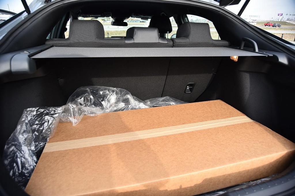 Honda Civic Hatchback Vehicle Image 23