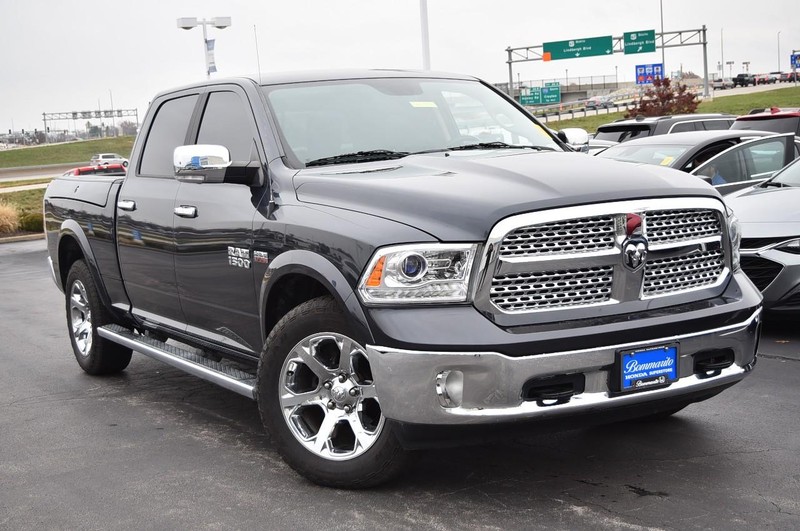 Ram 1500 Vehicle Full-screen Gallery Image 2