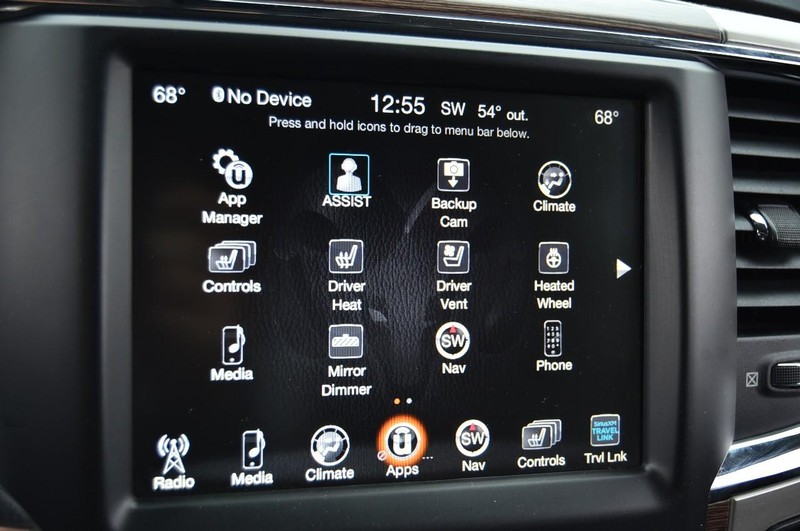 Ram 1500 Vehicle Full-screen Gallery Image 14