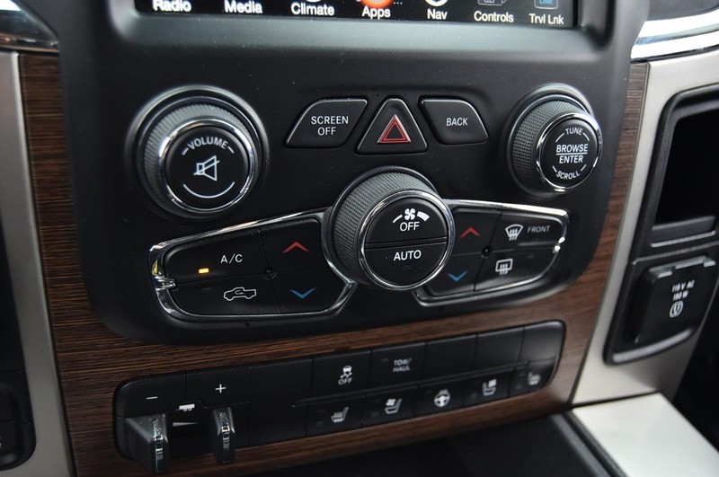 Ram 1500 Vehicle Full-screen Gallery Image 15