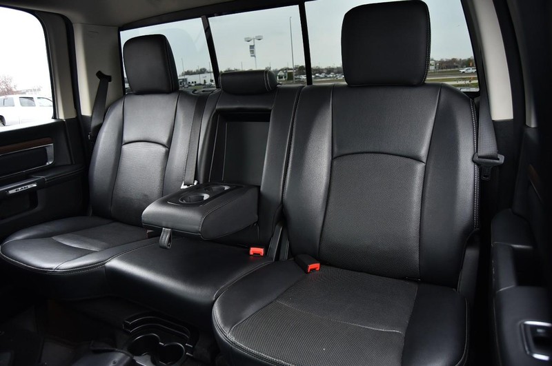 Ram 1500 Vehicle Full-screen Gallery Image 22