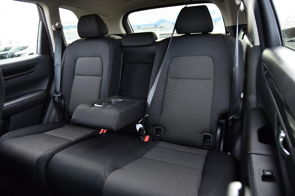 Honda CR-V Vehicle Image 21