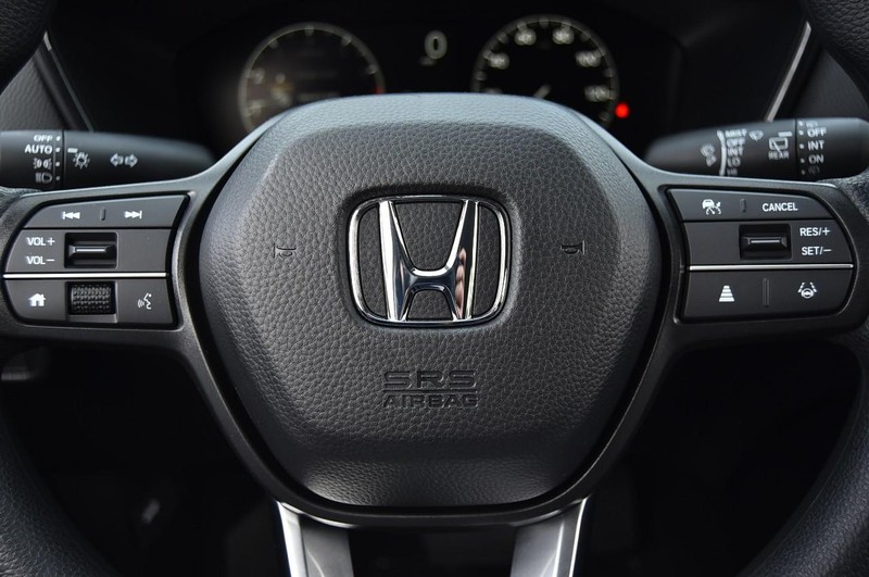 Honda CR-V Vehicle Image 18