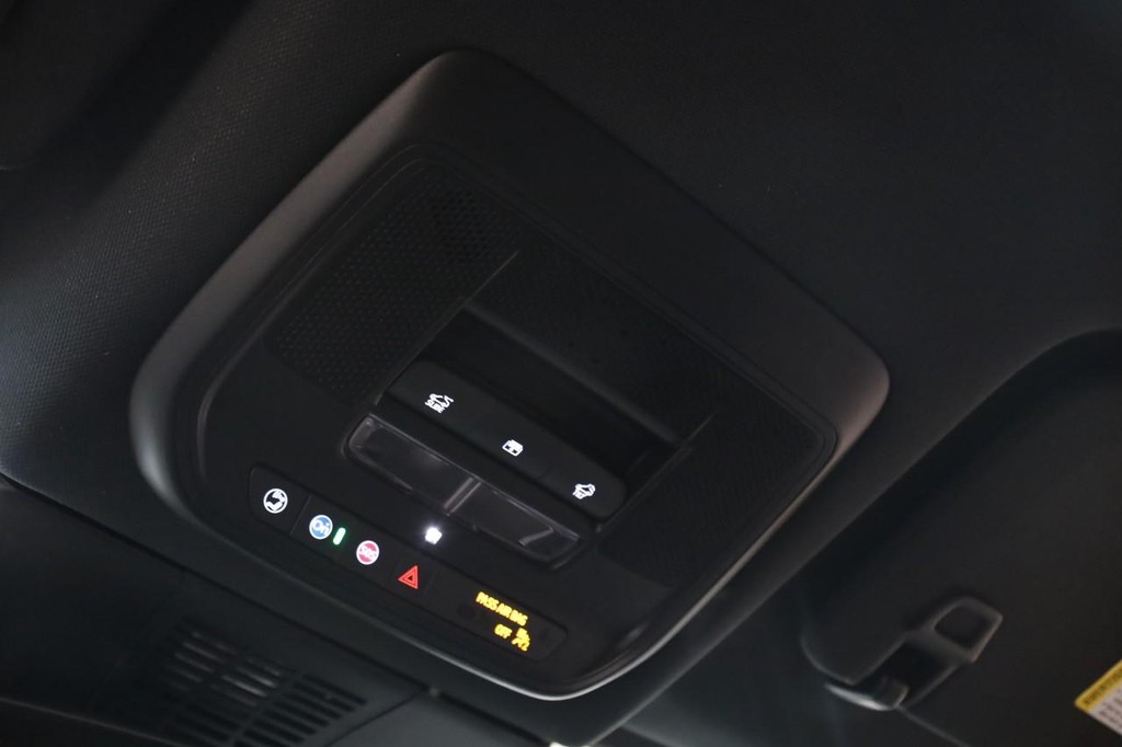 Honda Prologue Vehicle Image 17