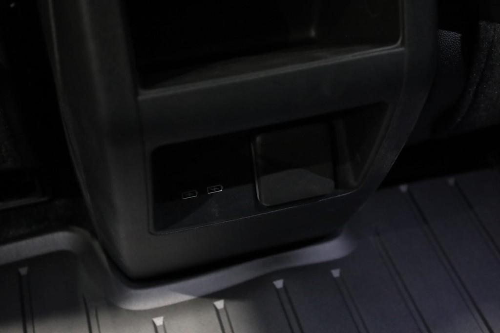 Honda Prologue Vehicle Image 23