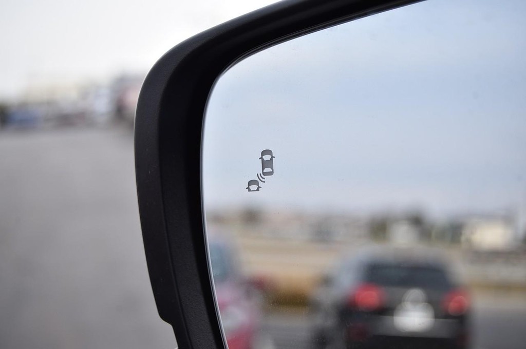 Honda Pilot Vehicle Image 10