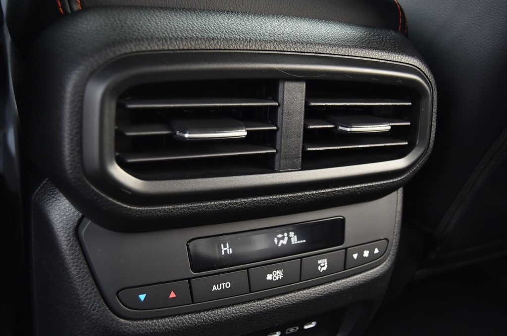 Honda Pilot Vehicle Image 28