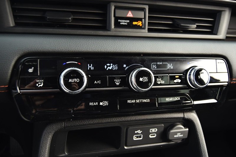 Honda Pilot Vehicle Image 18