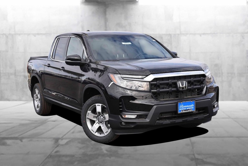 Honda Ridgeline Vehicle Image 02