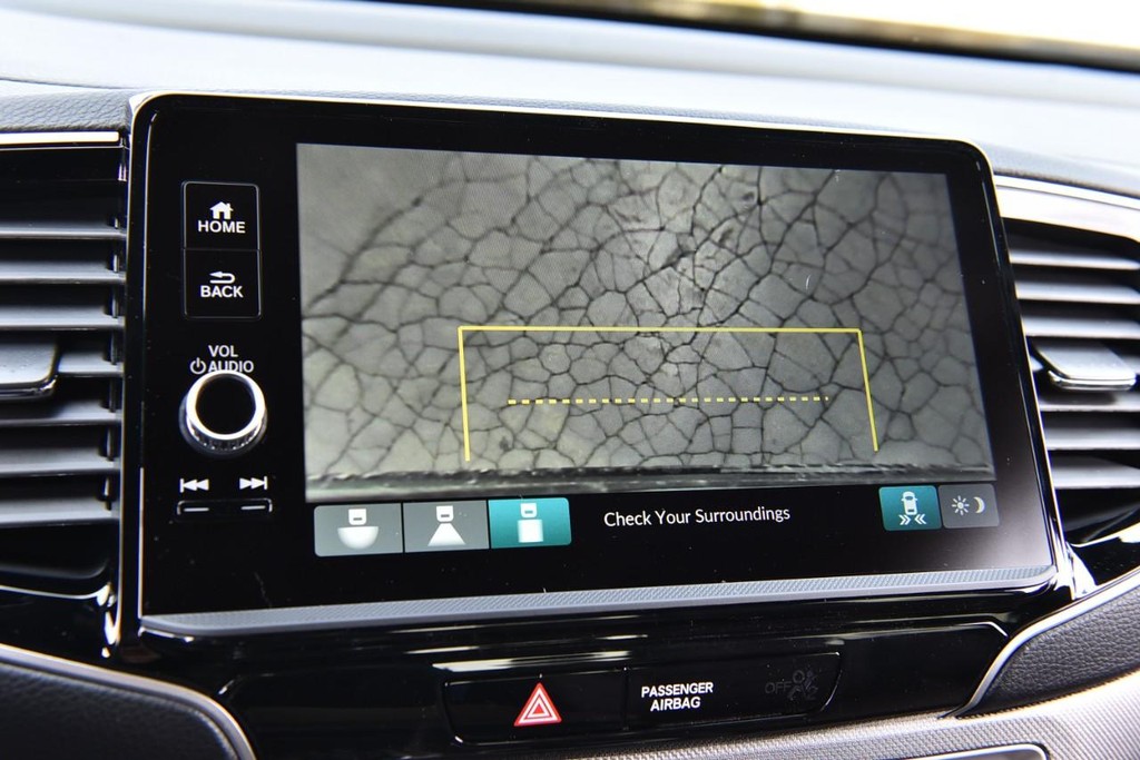 Honda Ridgeline Vehicle Image 16