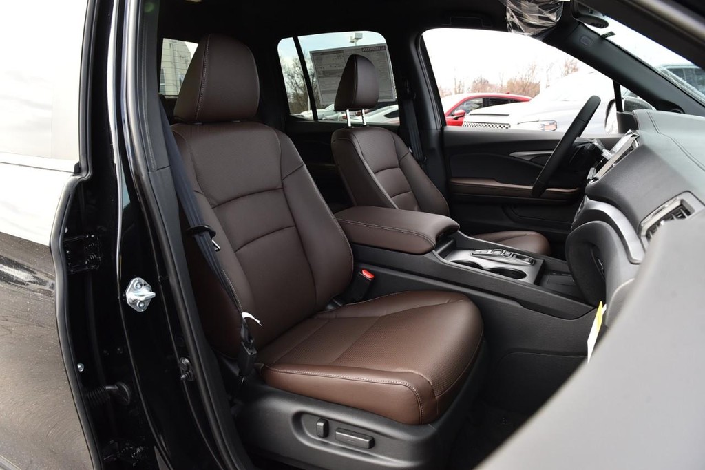 Honda Ridgeline Vehicle Image 26