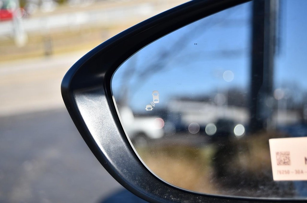 Honda Accord Sedan Vehicle Image 09