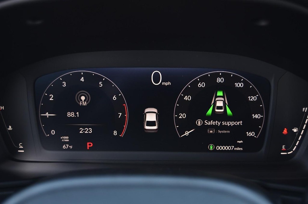 Honda Accord Sedan Vehicle Image 10