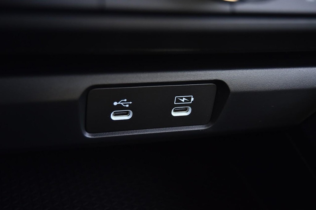 Honda Accord Sedan Vehicle Image 15