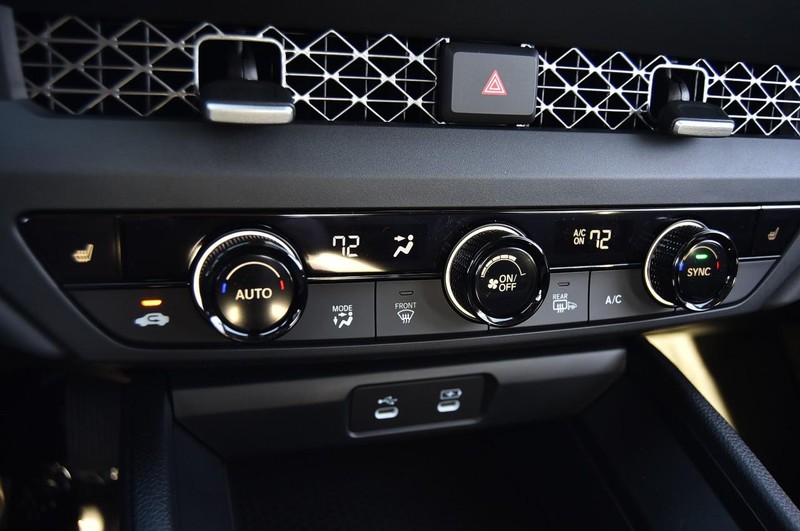 Honda Accord Sedan Vehicle Image 14