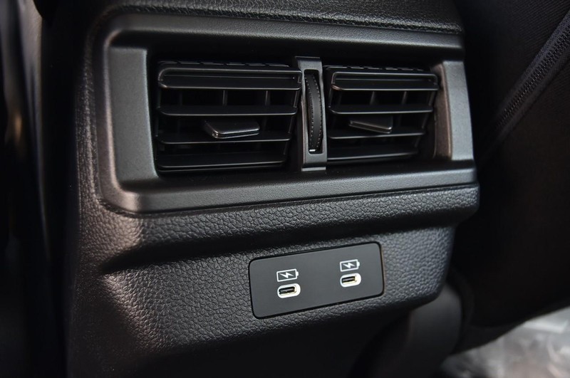 Honda Accord Sedan Vehicle Image 22