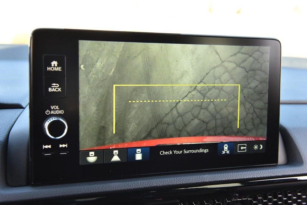 Honda CR-V Hybrid Vehicle Image 14