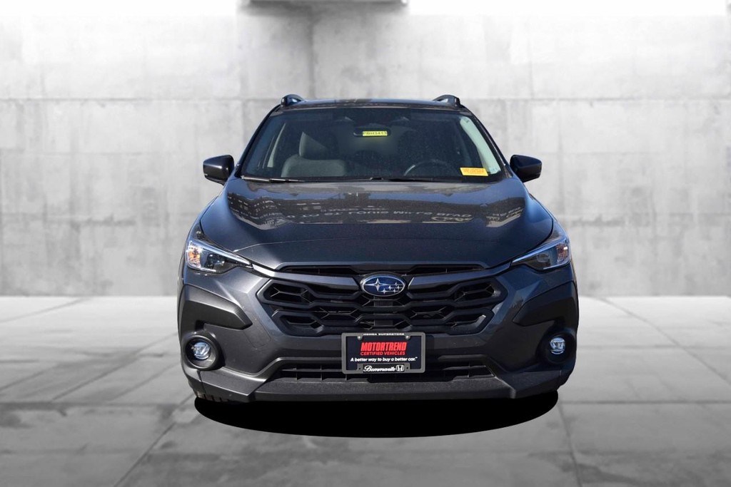 Subaru Crosstrek Vehicle Image 04